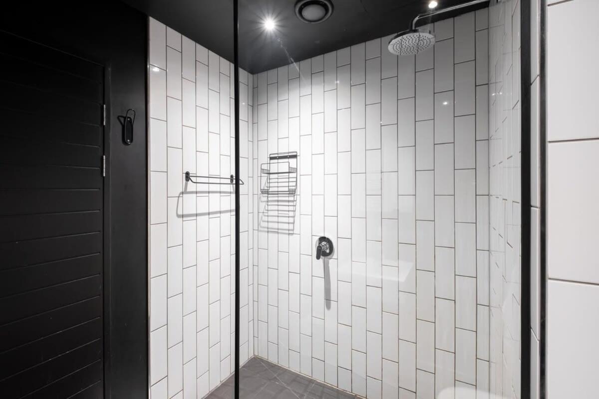 825 Wex1 By Perch