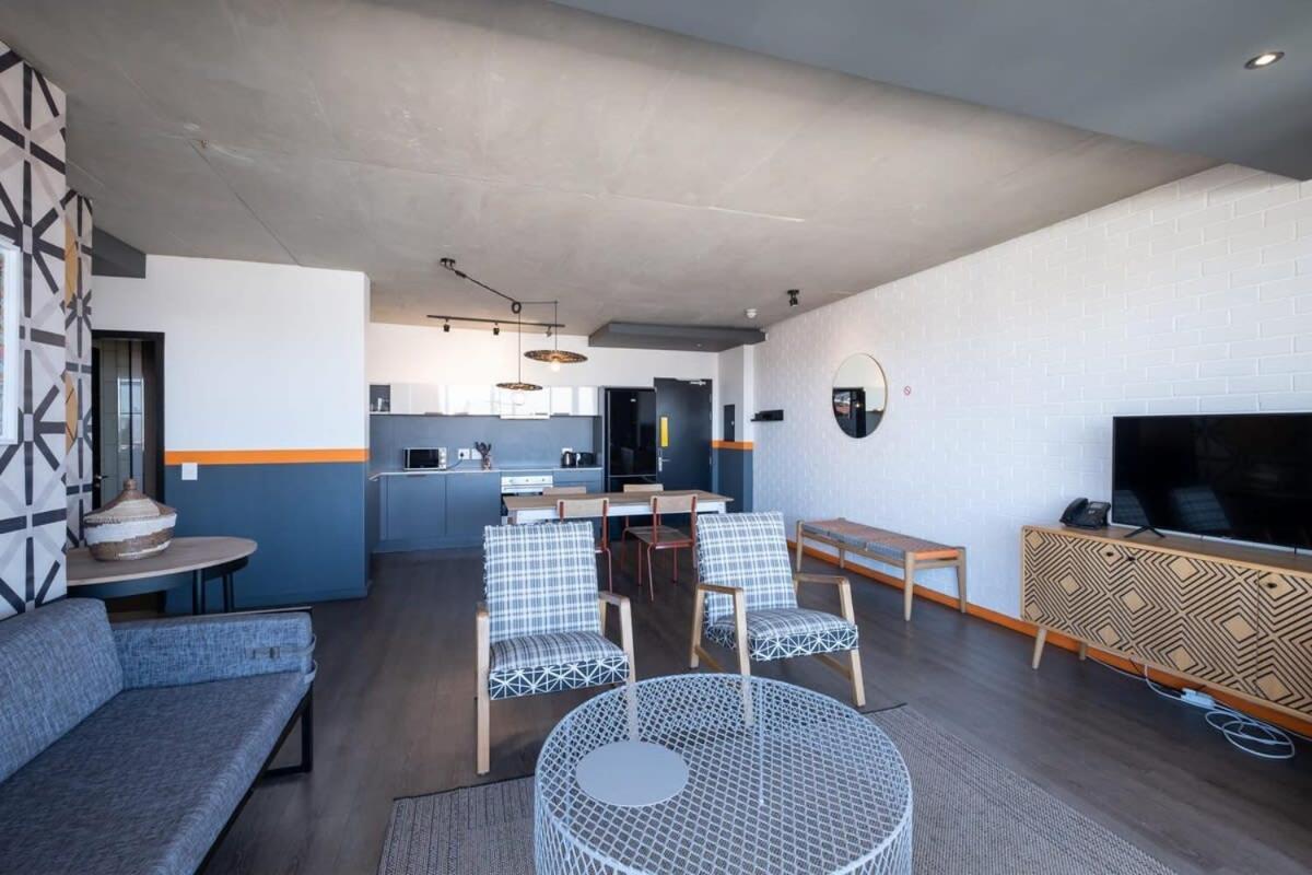 Apartment 825 Wex1 By Perch